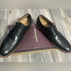 Johnston & Murphy Conard Wingtip Black Calfskin Men’s Dress Shoes, Size 12